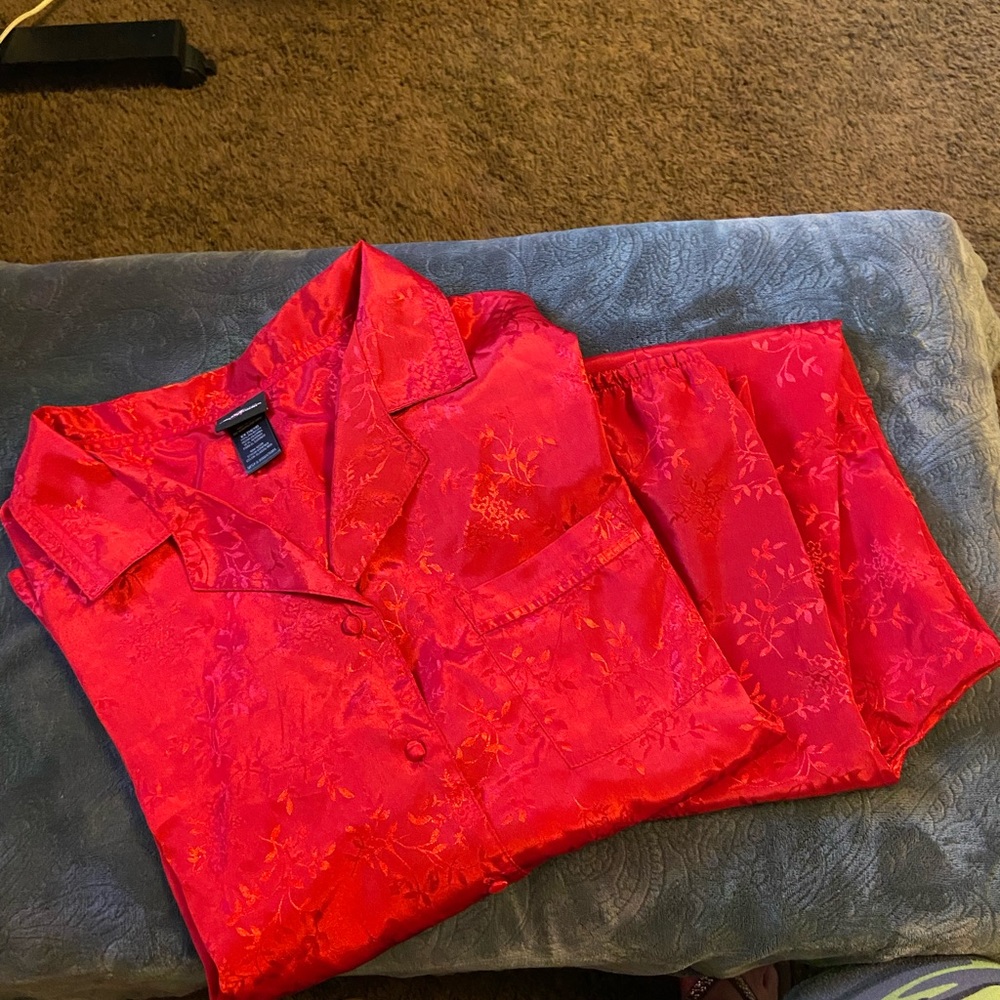 Secret Treasures Red Pajama Set (Size: XL 16/18)
